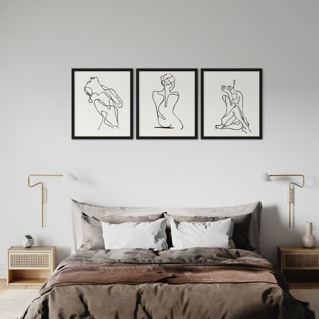 Contours of Her Strength | 70 cm x 60 cm x 0.1 cm | Original Art on Rolled Canvas